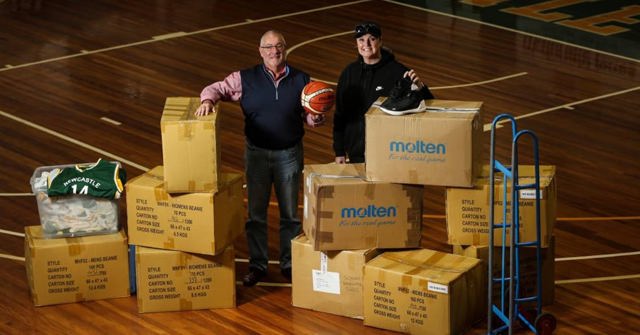 PACK & SEND helps ‘Shooting Soles’